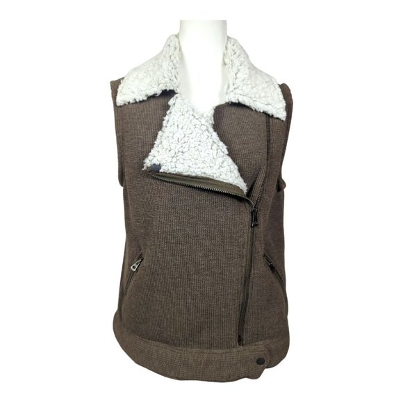 Dylan‎ Los Angeles luxury Unique Soft Sherpa Sweater Vest size Small - Picture 1 of 10